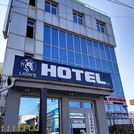 Lion'S Hotel บูคาเรสต์ ภายนอก รูปภาพ