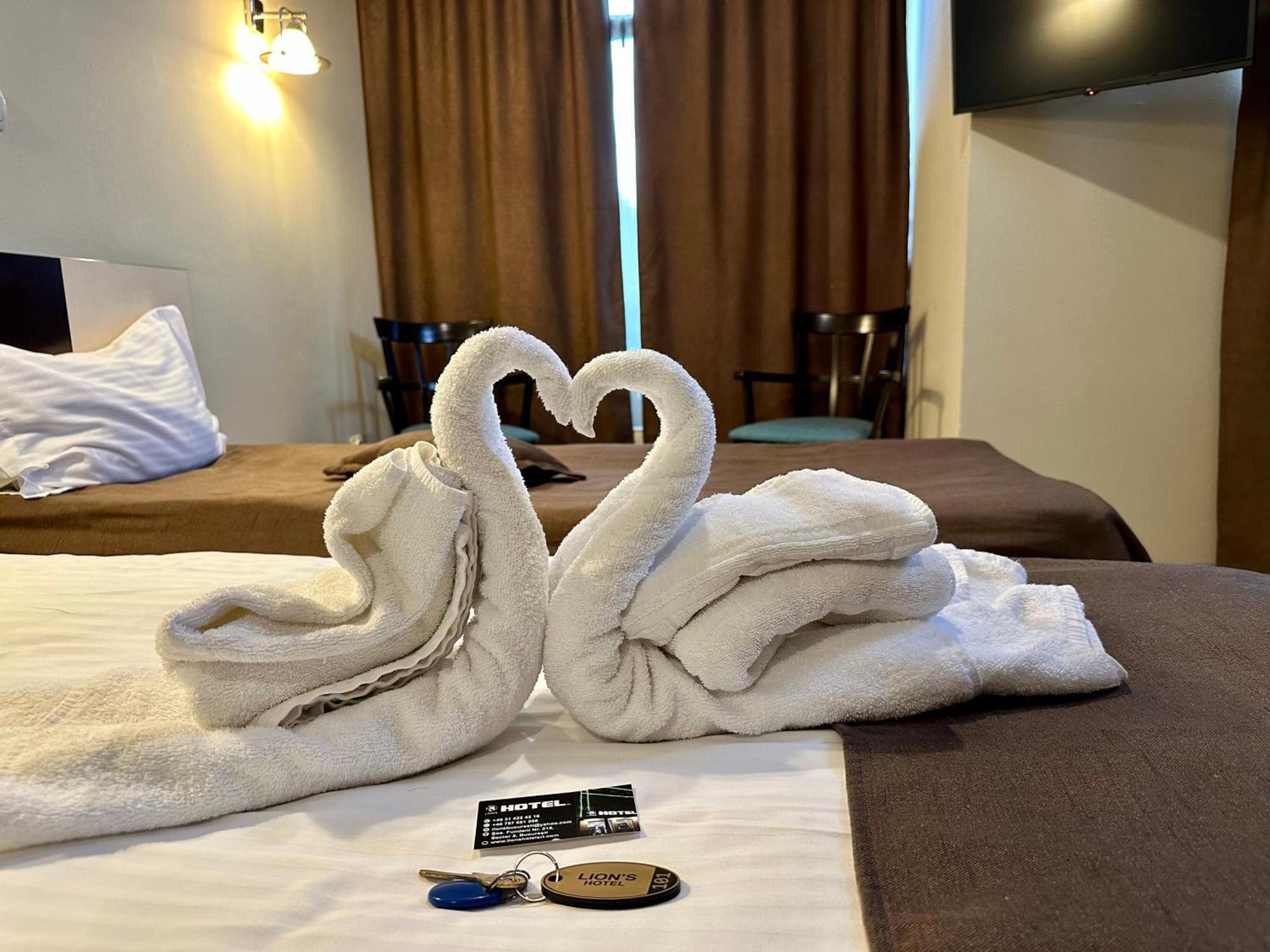Lion'S Hotel บูคาเรสต์ ภายนอก รูปภาพ