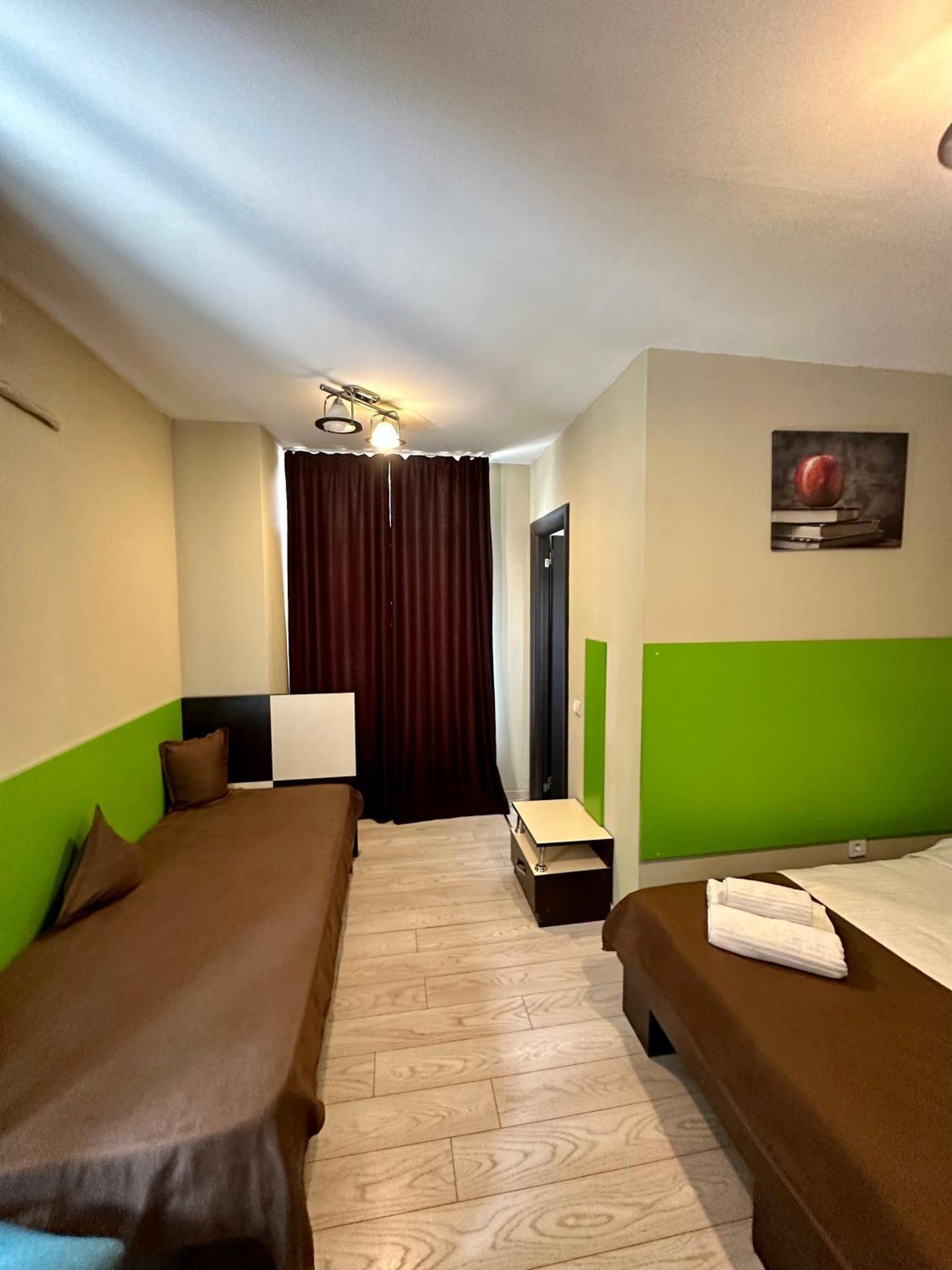 Lion'S Hotel บูคาเรสต์ ภายนอก รูปภาพ